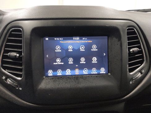 Used 2018 Jeep Compass Latitude w/ Popular Equipment Group image 25