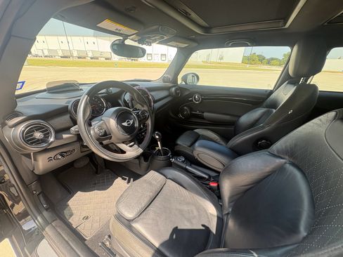 Used 2014 MINI Cooper S FWD image 9