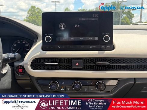 Used 2023 Honda HR-V LX image 8