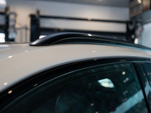 New 2025 Porsche Cayenne image 15