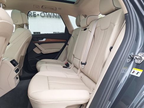 Used 2023 Audi Q5 2.0T Premium Plus AWD/4WD image 21
