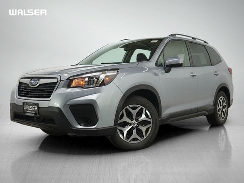 Used 2020 Subaru Forester Premium AWD/4WD image 1