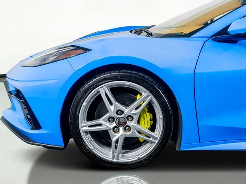 Used 2020 Chevrolet Corvette Stingray Premium Cpe w/ 3LT Preferred Equipment Group RWD image 20