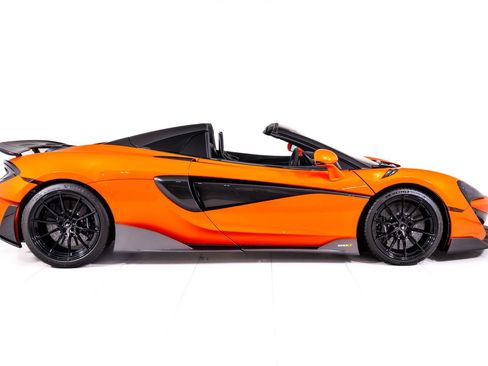 Used 2020 McLaren 600LT Spider image 8