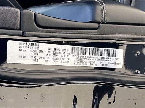 Used 2017 Jeep Grand Cherokee Limited w/ Luxury Group II RWD image 33