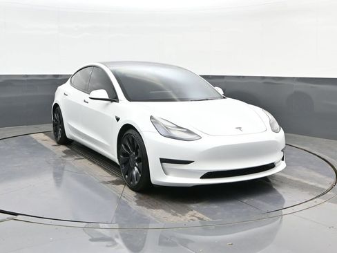 Used 2023 Tesla Model 3 Performance image 20