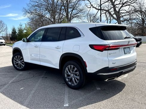 New 2026 Buick Enclave Preferred w/ Power Package image 3