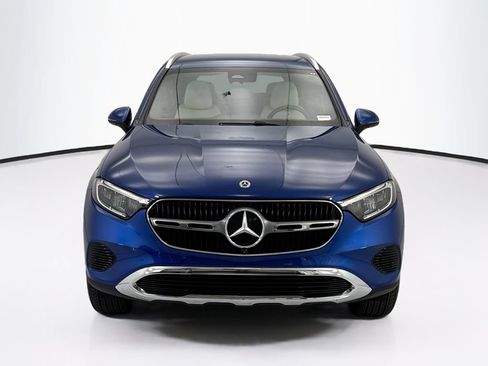 Certified 2026 Mercedes-Benz GLC 300 image 2