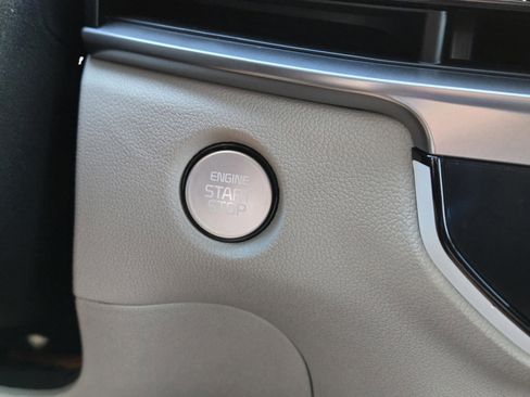 New 2026 Kia Sorento S image 52