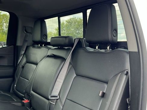 Used 2020 GMC Sierra 1500 SLT w/ SLT Premium Plus Package AWD/4WD image 32