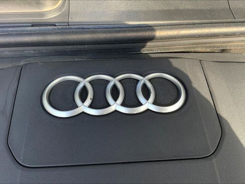 Used 2022 Audi Q7 2.0T Premium w/ Convenience Package image 31