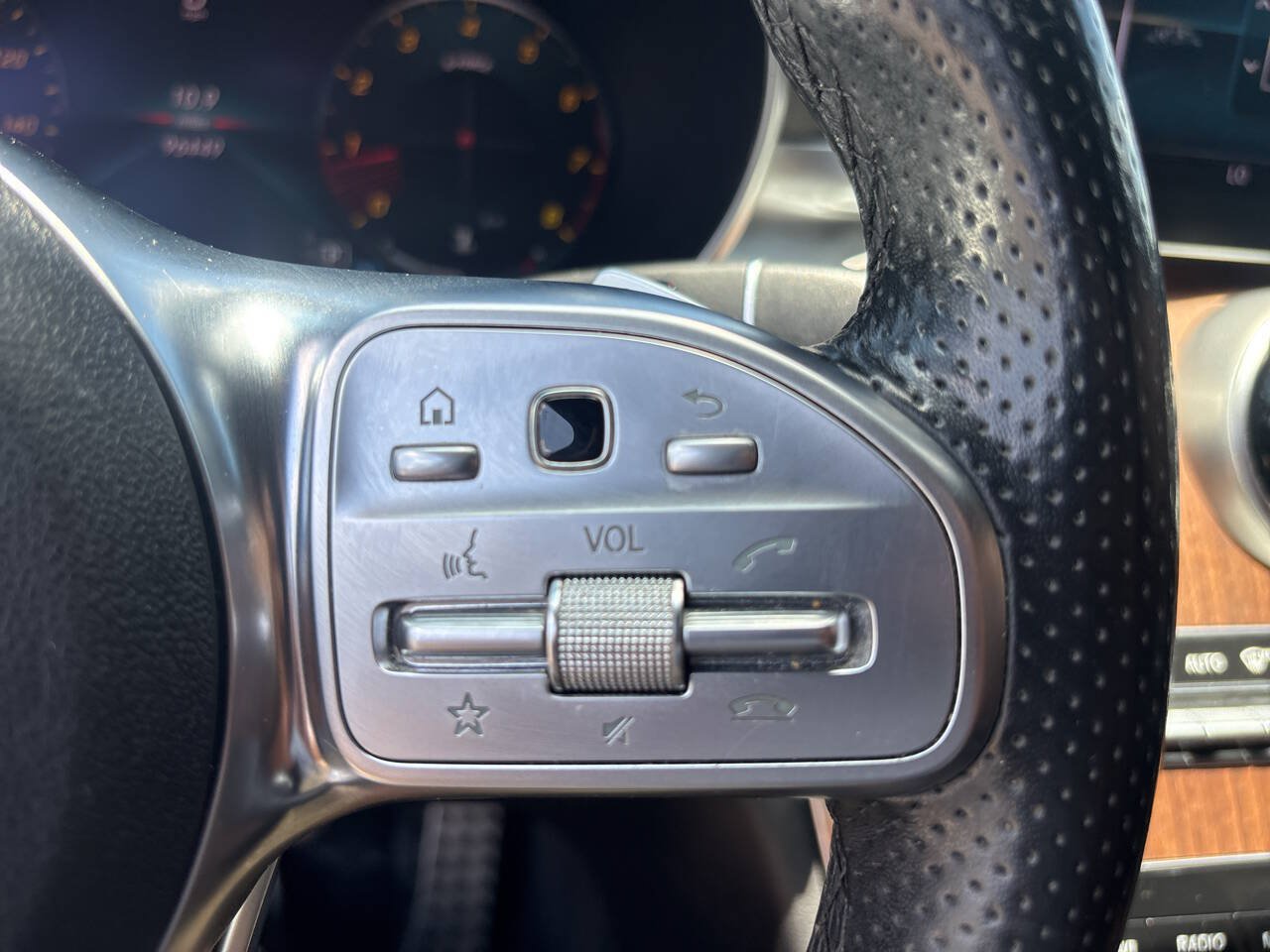 Used 2019 Mercedes-Benz C 300 4MATIC Sedan w/ AMG Line image 22