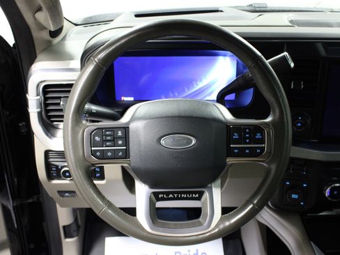 Used 2025 Ford F450 Platinum w/ Platinum Plus Package AWD/4WD image 17