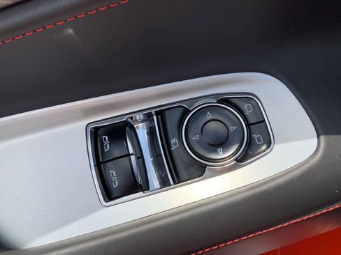Used 2022 Chevrolet Corvette Stingray Premium Cpe w/ Battery Protection Package RWD image 26
