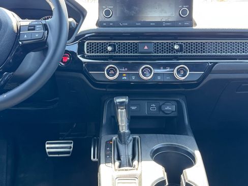 Used 2024 Honda Civic Sport image 15