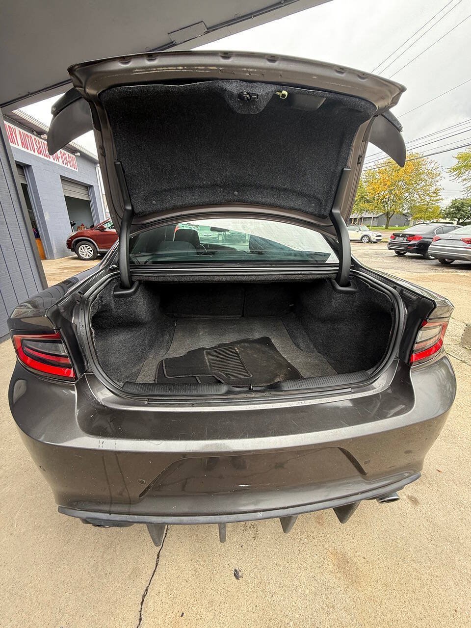 Used 2019 Dodge Charger GT w/ Performance Handling Group RWD image 12