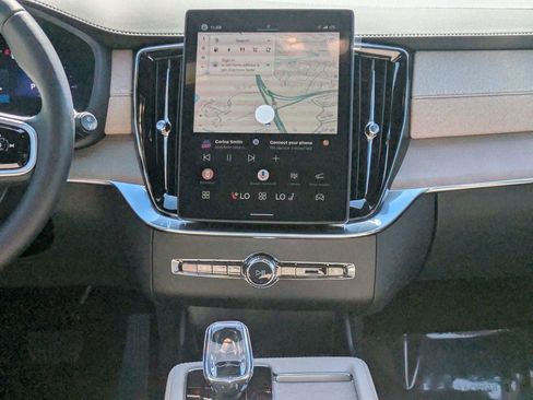 New 2026 Volvo XC90 T8 Ultra w/ Protection Package Premier image 20