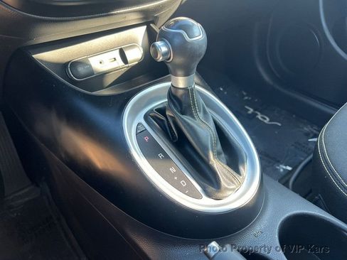 Used 2015 Kia Soul + image 13