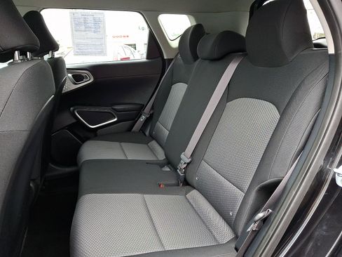 Used 2020 Kia Soul LX image 9