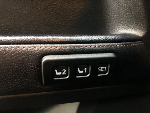 Used 2023 Toyota 4Runner Limited image 23