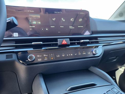 New 2026 Kia Sportage EX image 19