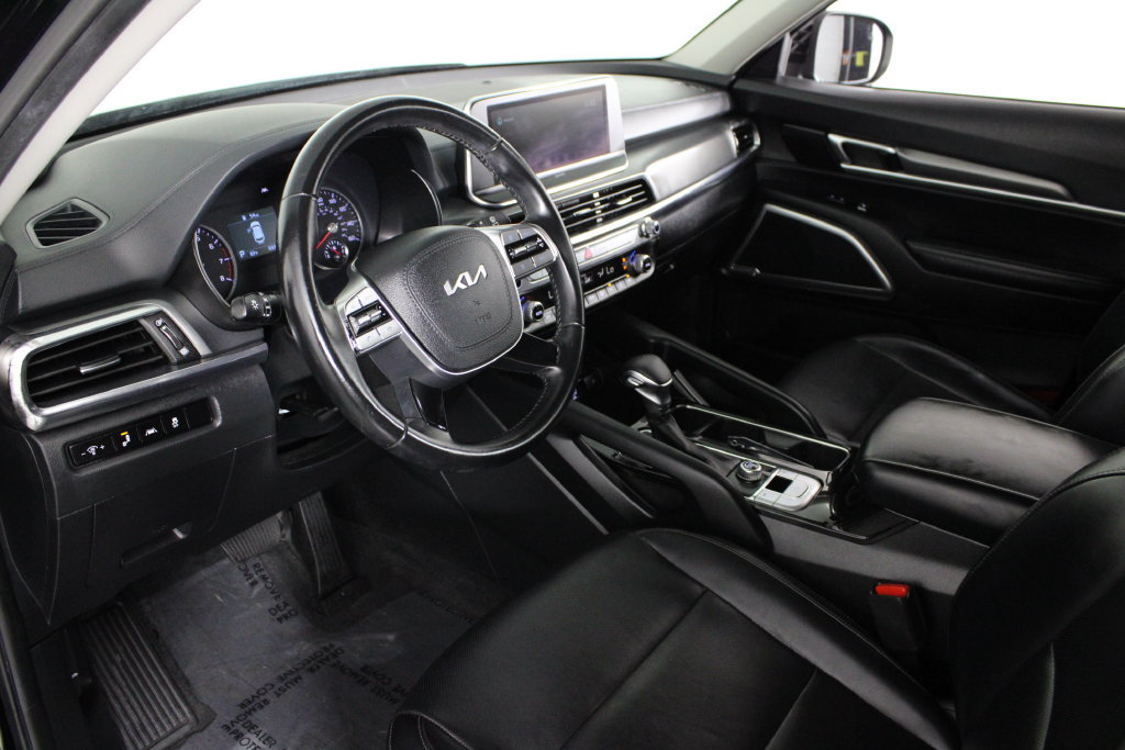 Used 2022 Kia Telluride LX FWD image 18