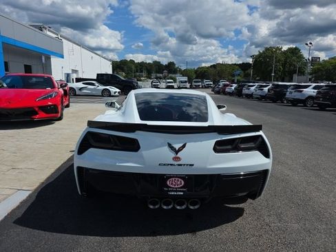 Used 2019 Chevrolet Corvette Grand Sport RWD image 2