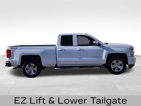 Used 2018 Chevrolet Silverado 1500 LT w/ All Star Edition image 10