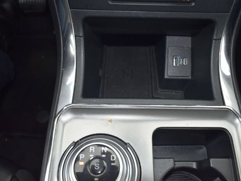 Used 2024 Ford Edge Titanium AWD/4WD image 18