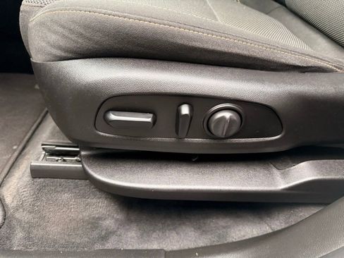 Certified 2019 Chevrolet Traverse LT image 27