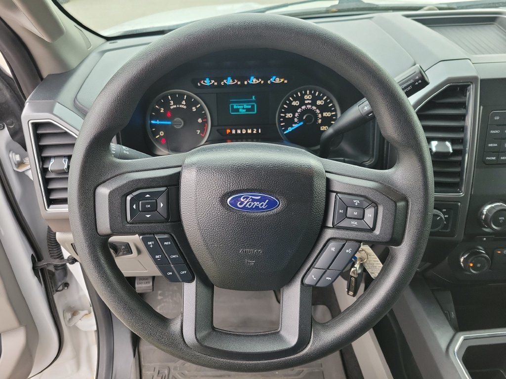 Used 2017 Ford F150 XLT AWD/4WD image 21