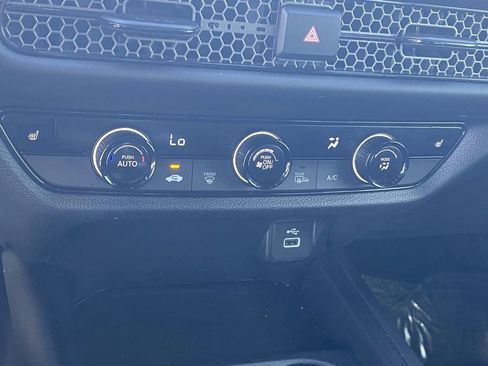 Certified 2023 Honda HR-V Sport image 26