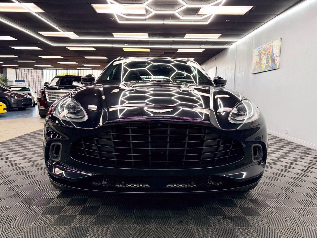 Used 2021 Aston Martin DBX AWD/4WD image 4