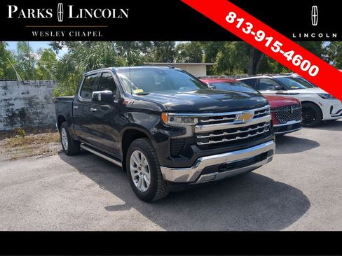 Used 2022 Chevrolet Silverado 1500 LTZ w/ Z71 Off-Road Package AWD/4WD image 2