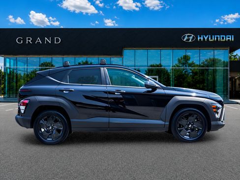 Used 2026 Hyundai Kona SEL Sport FWD image 7