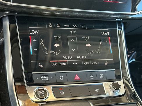 Used 2023 Audi Q7 2.0T Premium w/ Convenience Package AWD/4WD image 22