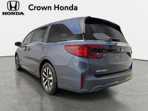 New 2026 Honda Odyssey EX-L image 3