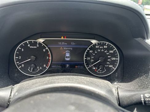 Used 2023 Nissan Altima 2.5 SR w/ SR Premium Package FWD image 12