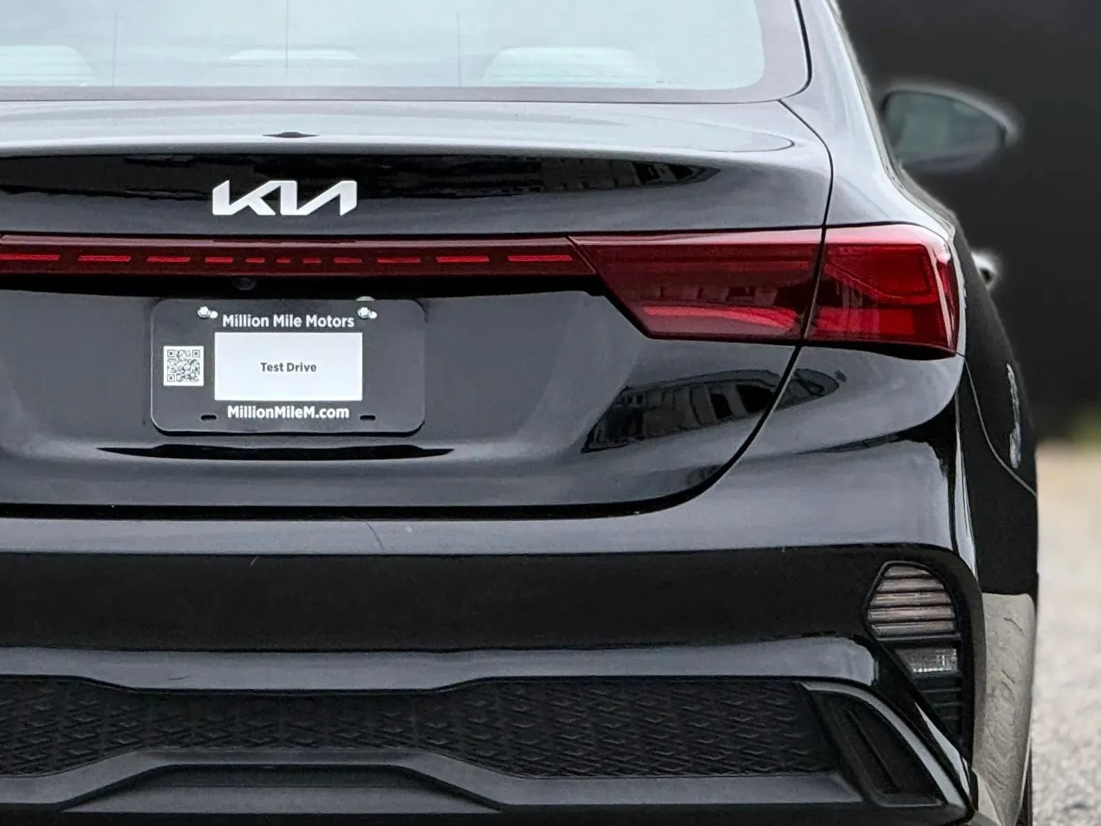 Used 2022 Kia Forte LXS w/ LXS Technology Package FWD image 14