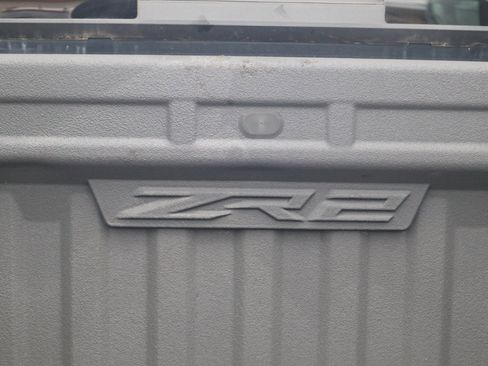 Used 2018 Chevrolet Colorado ZR2 w/ ZR2 Midnight Special Edition image 35