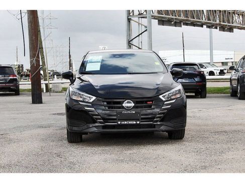 Used 2023 Nissan Versa SR w/ Trunk Package FWD image 2