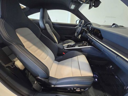 Used 2025 Porsche 911 Turbo S AWD/4WD image 12