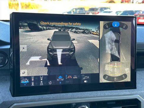 Certified 2025 Toyota Tacoma Trailhunter AWD/4WD image 23