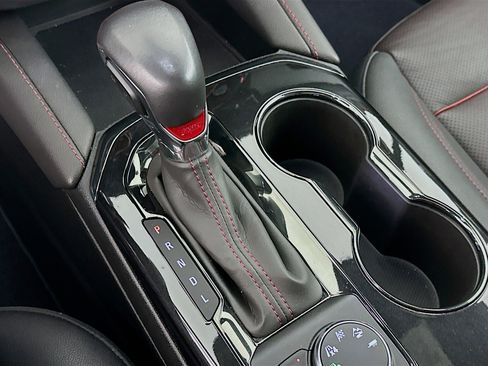 Used 2022 Chevrolet Blazer RS image 24