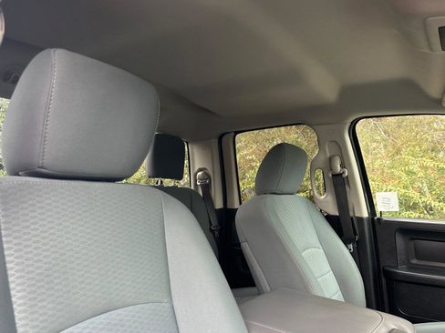 Used 2015 RAM 1500 Express image 16