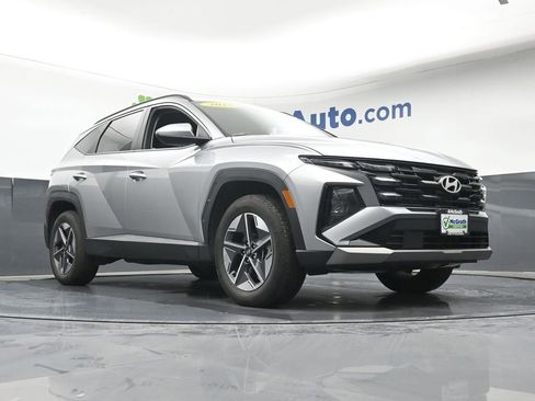 Used 2025 Hyundai Tucson SEL AWD/4WD image 22