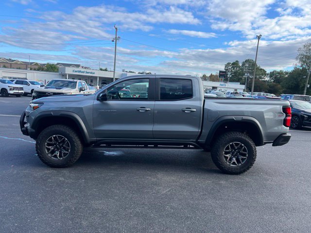 New 2026 Chevrolet Colorado ZR2 w/ Off-Road Front Bumper Package AWD/4WD image 20