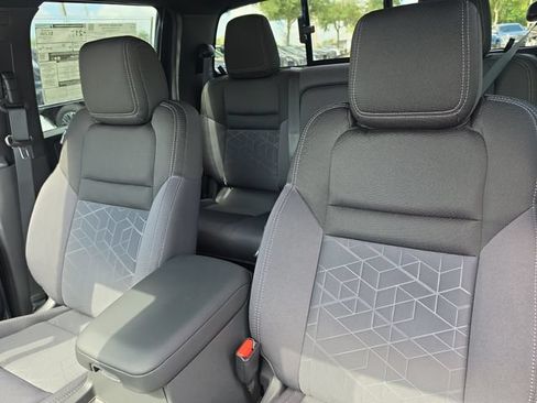 New 2026 Nissan Frontier SV w/ SV Convenience Package RWD image 21