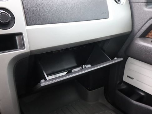 Used 2014 Ford F150 Lariat w/ Equipment Group 502A Luxury AWD/4WD image 38