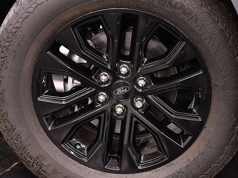 Used 2026 Ford F150 Lariat AWD/4WD image 10